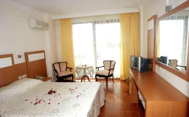 Ideal Beach Hotel Kargicak  Esterno foto