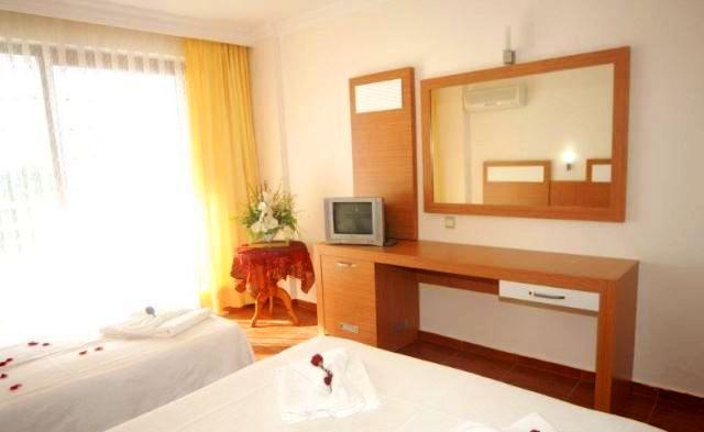 Ideal Beach Hotel Kargicak  Esterno foto
