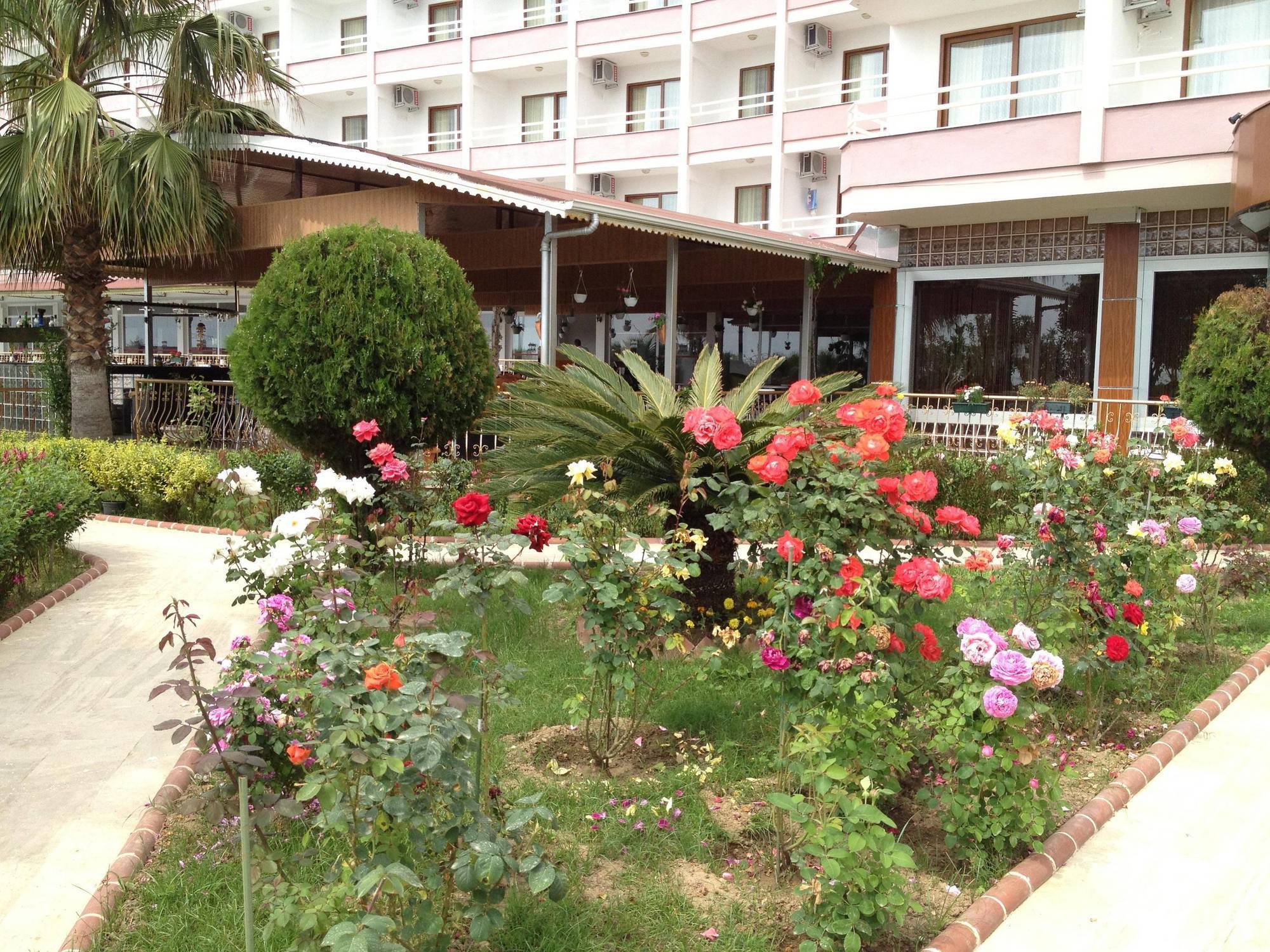 Ideal Beach Hotel Kargicak  Esterno foto