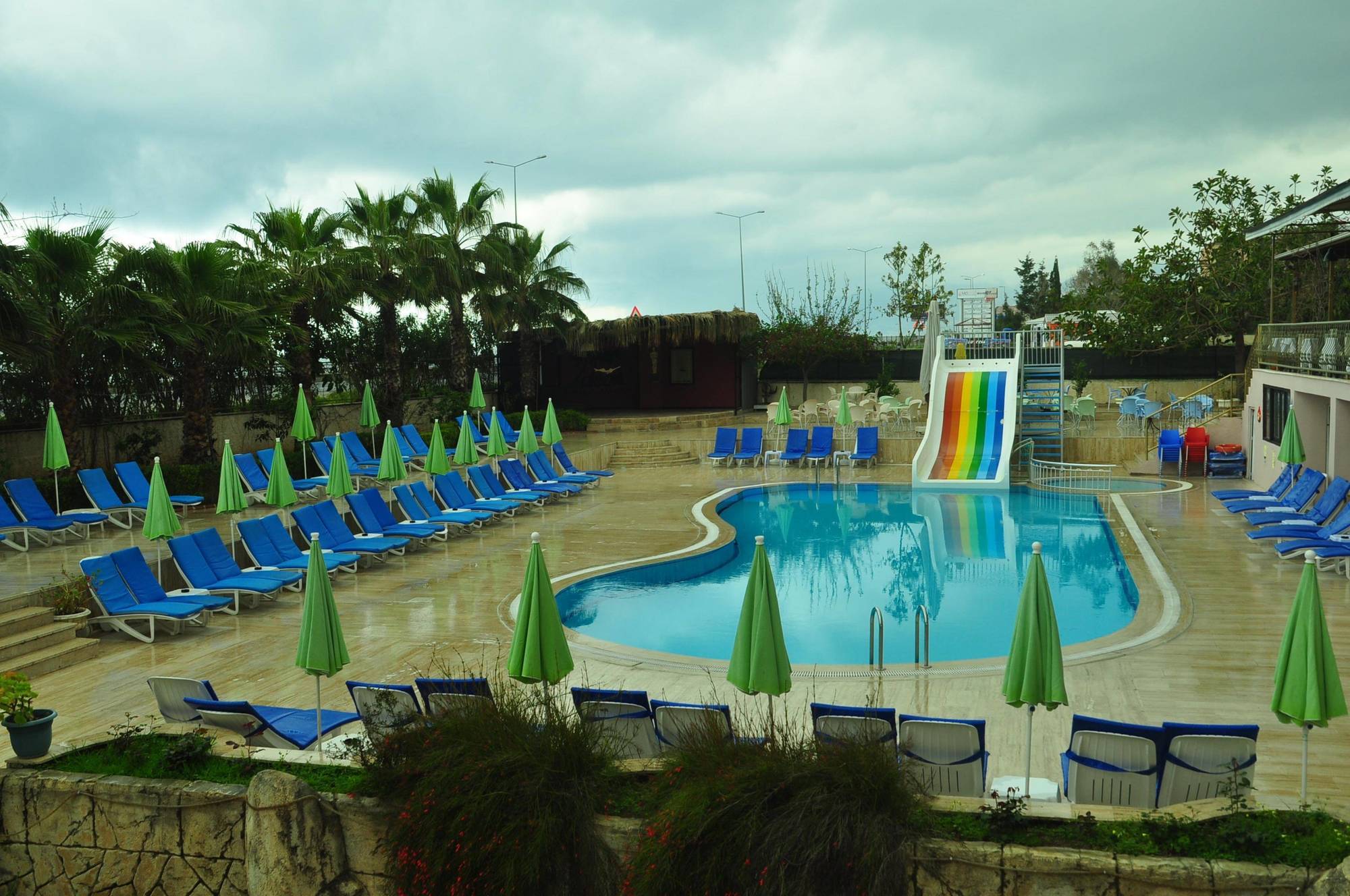 Ideal Beach Hotel Kargicak  Esterno foto